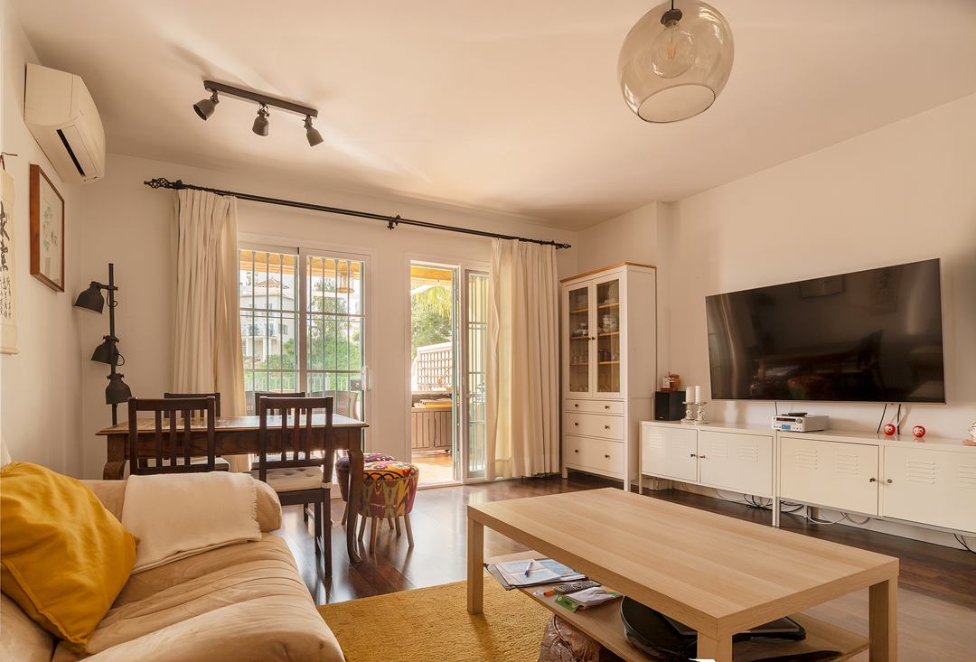 DUPLEX EN BURRIANA CON PISCINA COMUNITARIA