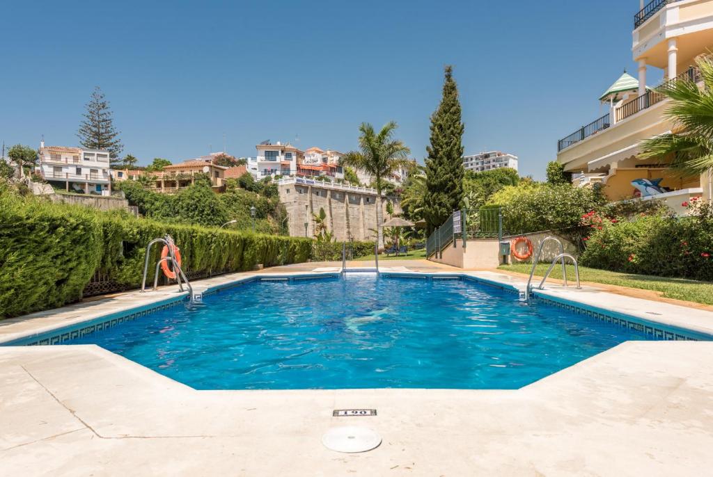 DUPLEX EN BURRIANA CON PISCINA COMUNITARIA